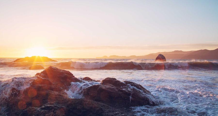 Actividades exentas IVA autónomo artículo 20 LIVA sanidad enseñanza